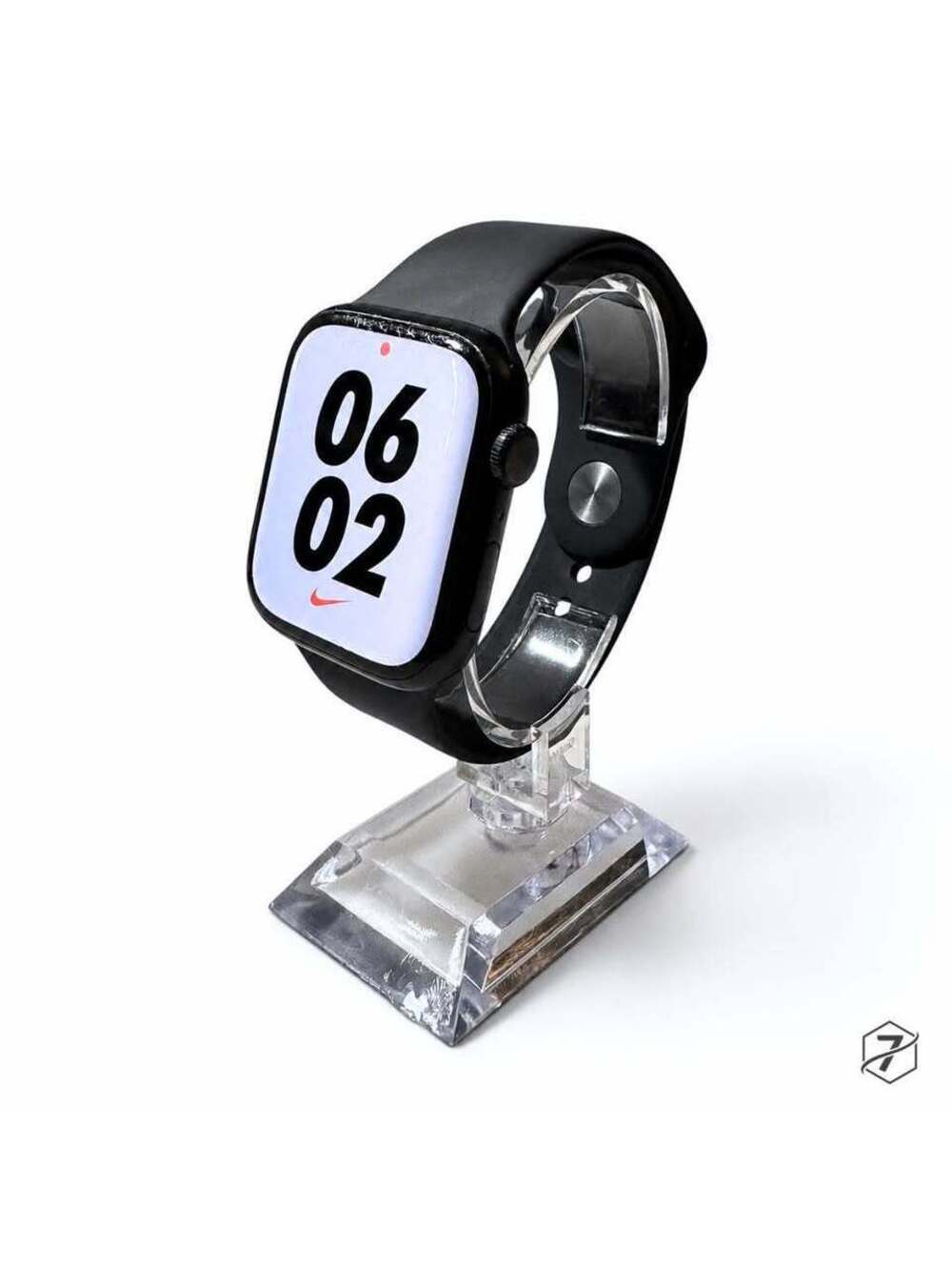 Apple Watch Series 7 Nike 45mm Cellular - Bundle Included
